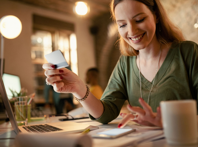 Nové pravidlá - okamžité platby a systém overovania v bankách – čo sa mení pre vás?